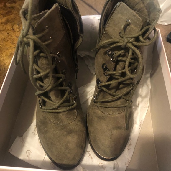 NIB Candies Olive Green booties - Picture 2 of 3